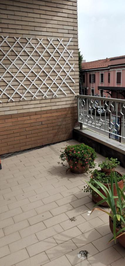 L'Appartamento Della Stazione Di Saronno Exteriér fotografie